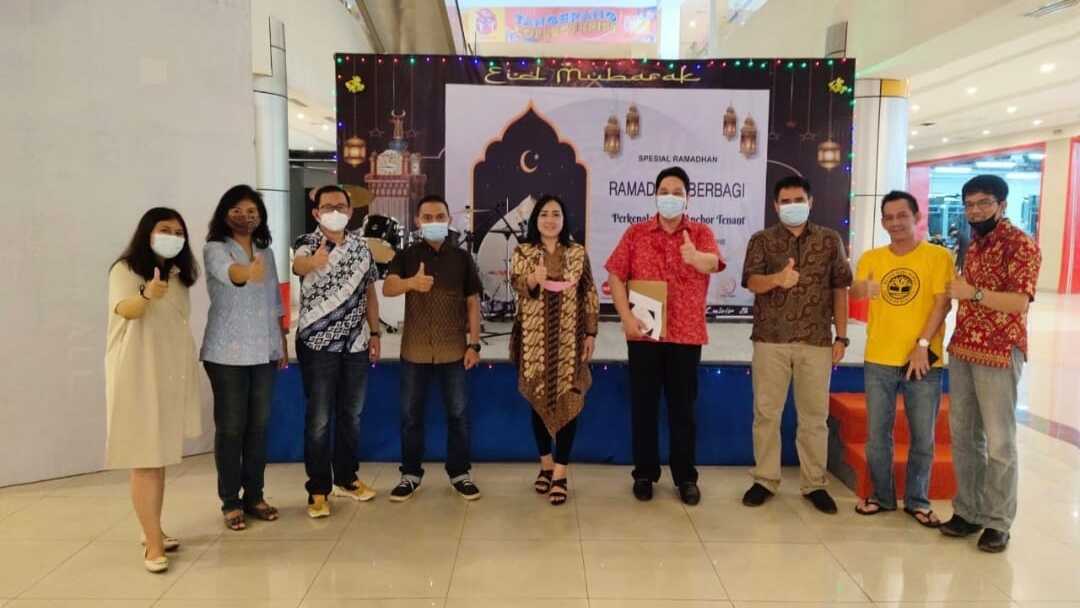 Buka bersama dengan Adhi Persada
