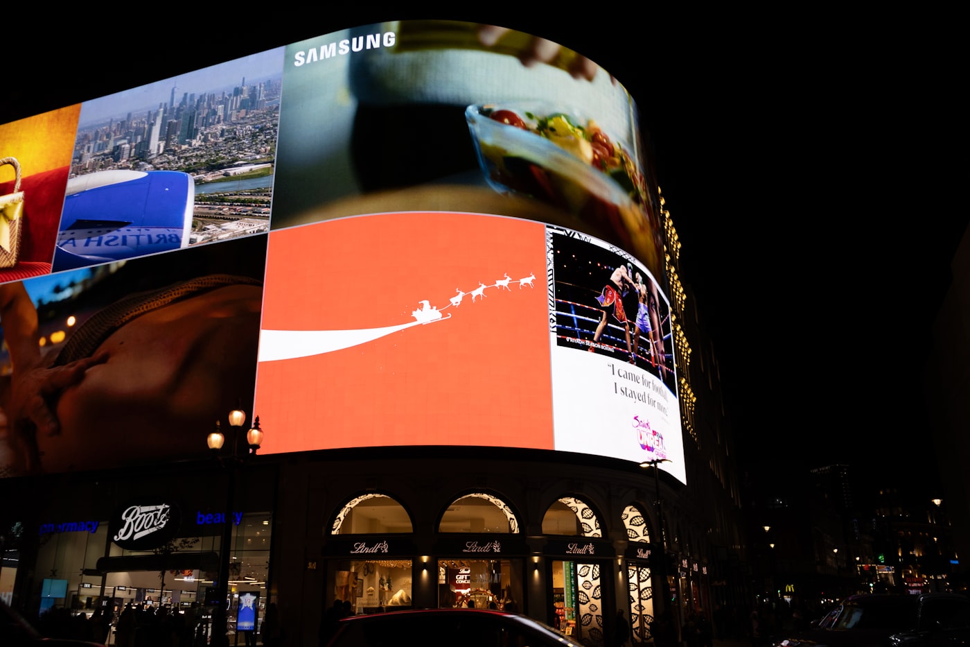 Media Iklan & Branding